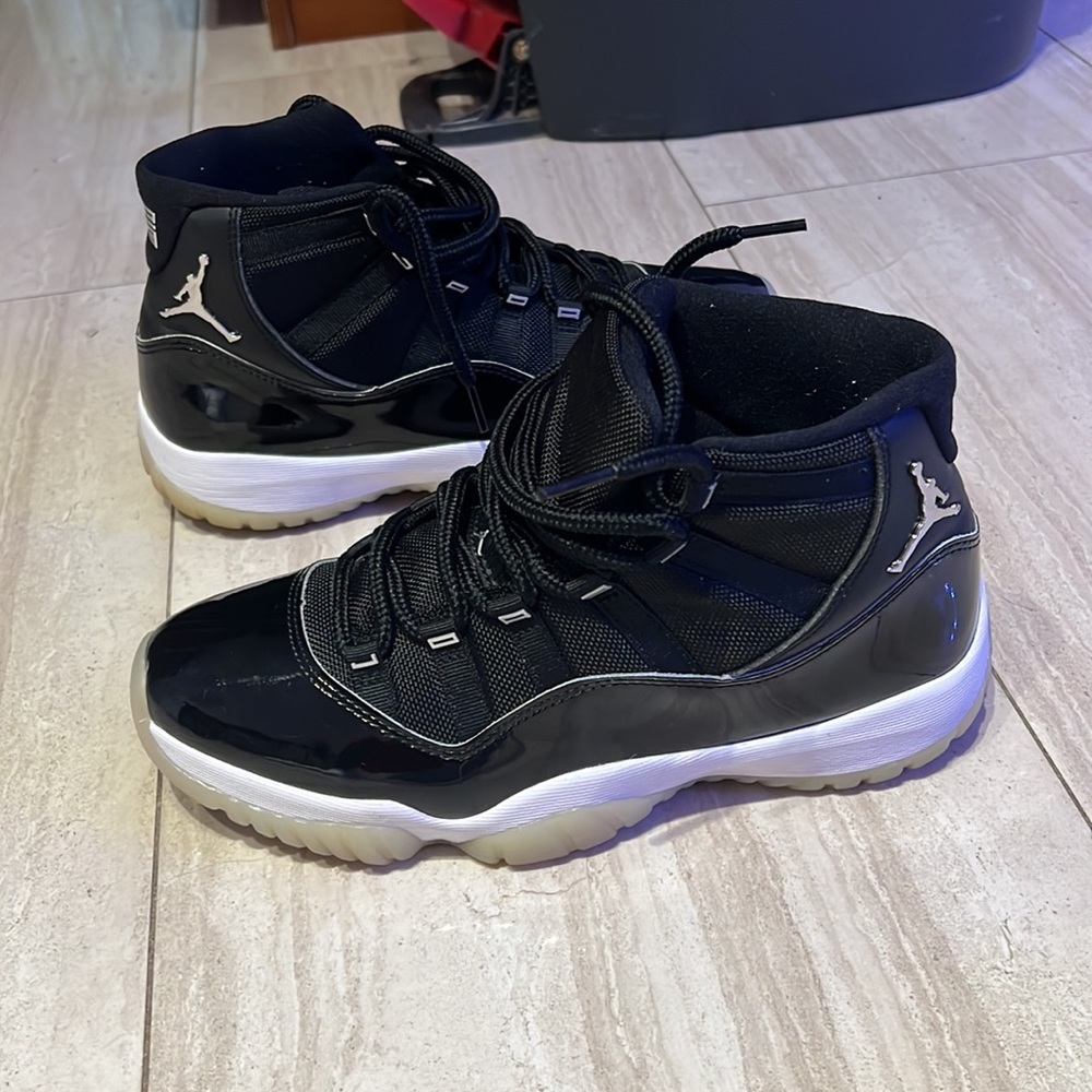 Air Jordan 11 retro - Picture 7 of 9